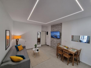 Stunning 62sqm renovated retreat!